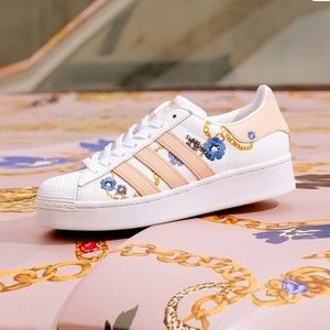 adidas gazelle silver green womens adidas Women's Superstar Sneakers 7